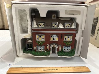 Department 56 House GADS Hill Place 1997 Dickens Village Retired 57535 Excellent