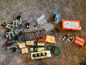 Lot Of Vintage Lionel Tyco And Plasticville Train Village Accessories