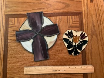 VintageVintage Flower, Suncatcher, And Pretty Stained Glass Cross Suncatcher