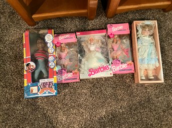 Lot Of Assorted Vintage Dolls