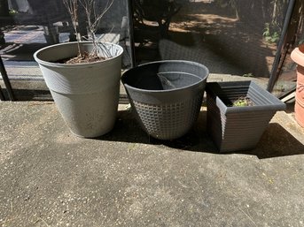 Lot Of Three Pots 1012 And 15 Inch Plastic Planters