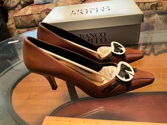 Franco Sarto Brown Cognac Leather Ribbon Bow Heels Pumps Shoes Size 8 In Box