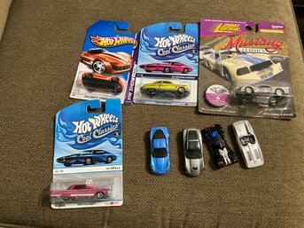 Lot Of 8 Assorted Hot Wheels Collectible Cars For New And Package