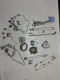 Estate Sale, Jewelry Lot Of Ladies Fashion Jewelry Sets See All Photos