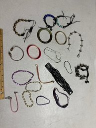 Estate Sale, Jewelry Lot Of Ladies Fashion Bracelets See All Photos