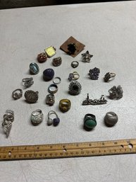 Estate Sale, Jewelry Lot Of Ladies Statement Rings, Cocktail Rings See All Photos