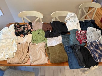 Ladies Lot Of Clothes, Size Small Medium Size 2 Jeans Dresses Sweaters Great Brands See Photos