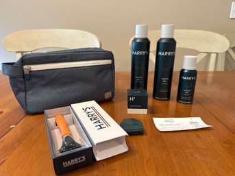 All New Harrys Razors Shaving Lot 1 Razor, Cover, Stand In Three Shave Gels Two Full-size One Travel And Bag