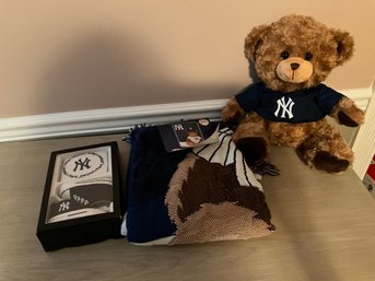 MLB New York Yankees Baby Lot Teddy Bear, Blanket, Bib And Shoe Set