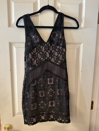 Ladies Alt B Size Large Black And Tan Back Zip Lace Body Con Dress