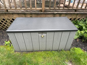 LIFETIME OUTDOOR STORAGE DECK BOX 150 GALLON