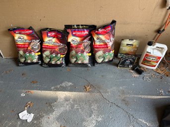 Bio Advanced Group Killer Plus 4 Bags Unopened Plus Opened Slug Killer Spider Killer And Bug Stop