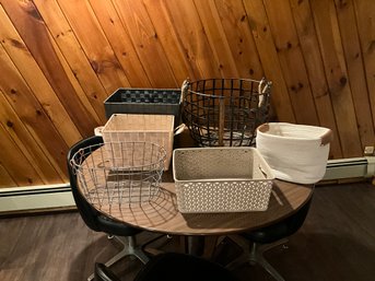 Lot Of Assorted Baskets - Storage Solutions Fit Any Decor With This Amazing Assortment