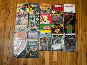 Large Lot Of 22 Vintage Comic Books TMNT Echo Robotech Elementals Futurians Whisper And More