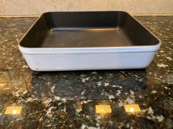 Le Creuset Cousances Sqaure Baking Pan 23 HEAVY