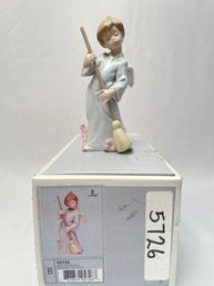 Lladro Sweep Away The Clouds, 05726 B, New In Box