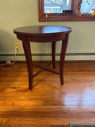 24 Inch Fortune Furniture Company Round End Table Made In Vietnam 25 In Tall