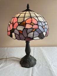 Tiffany Style Floral Table Lamp  18' H  Works Great!