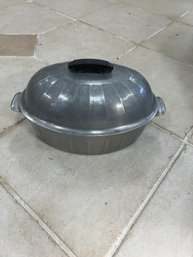 Household Institute Cast Aluminum Oval Roaster #3 15 Inch Roaster In Great Condition Great Addition For Cookin