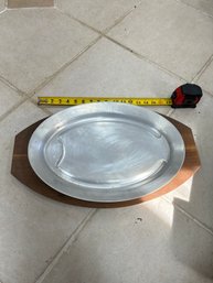 Vintage Heavy Aluminum 17 Inch Beverly Platter With Wood Tray In Great Condition Made In Italy