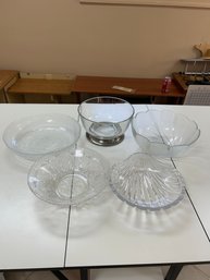 Lot Of Assorted Glass Bowls Beautiful Condition