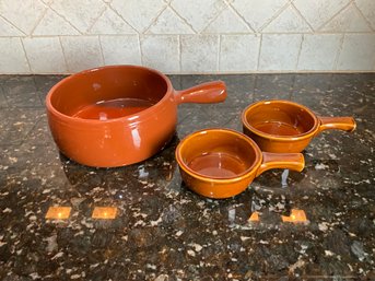 Handled Terra Cotta Cazuela -pot  8.5 Inches With 2 CAC GLAZED Ceramic 5 Inch Crocks