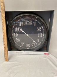 Battery Powered Wall Clock 16 Inch New In Box