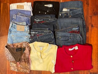 Lot Of 9 Pairs Of Womens Sz 8 Jeans: Eddie Bauer Flannel Lined (3), Lee Riders, GAP Classic, Palmettos