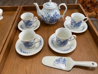Vintage Robinson Of Japan Tea Set Teapot 4 Teacups With Saucers And Cake Server