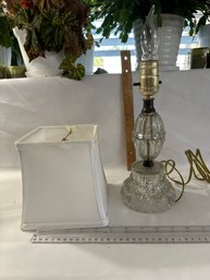 VINTAGE 11IN BOUDOIR TABLE LAMP CLEAR PRESSED GLASS WITH SHADE