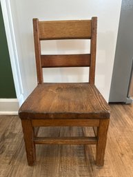 ANTIQUE MILTON BRADLEY CHILD WOOD CHAIR 22x12x12 SCHOOL STURDY FURNITURE