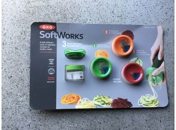 Oxo Soft Works 3 Blade Hand Held Spiralizer Set