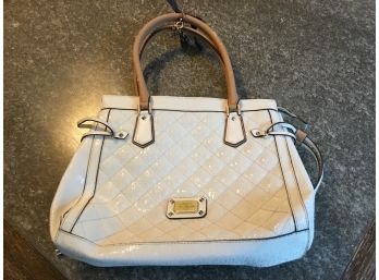 White Guess Pocketbook Purse