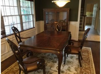 Dining Room Table And 4 Arm Chairs