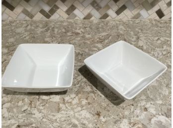 19 Better Homes Square Bowls - White