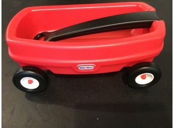 Little Tikes Plastic Red Wagon