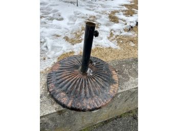 19 Inch Heavy Hard Plastic Umbrella Base Great For Outdoor Use
