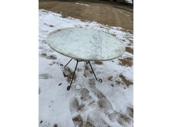 42 Inch Round Heavy White Marble Table On Metal Base In Great Condition