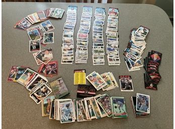 Large Lot Of Over 250 Vintage Baseball Cards See Photos Cards Displayed At Random Could Find A Hidden Gem