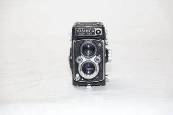 Yaschiga Mat-124 Film Camera