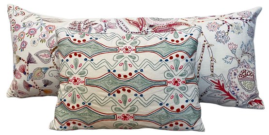 2 Abstract Line Design Accent Pillows - Pinecone Hill And C&B