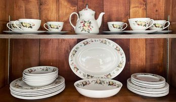 Royal Daulton China Miramont Pattern - Service For 6