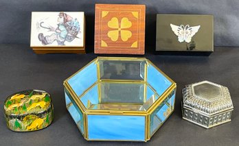 5 Vintage Trinket Boxes & 1 Music Box