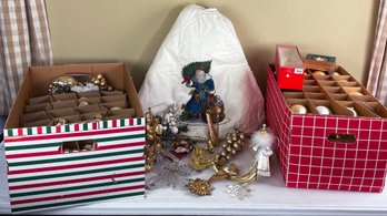 Christmas Tree Ornaments & Decorations