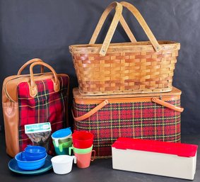 2 Vintage Picnic Baskets & 1970s Thermos Picnic Kit