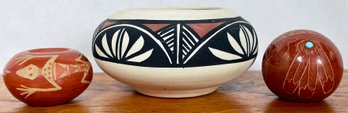 3 Small Signed Native American Pots Including Elmer Red Star (1937-2018) Sioux/Lakota Redware Sgra