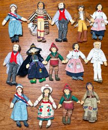 Vintage 1979 Hallmark Cloth Dolls