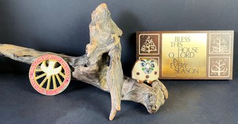 Fun Vintage Plaques And Owl On Driftwood