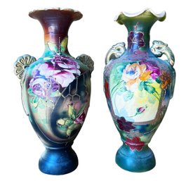 2 Beautiful Flower Design Vases