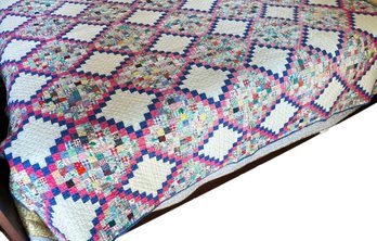 Handmade Vintage Quilt (1)